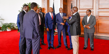 President William Ruto With Cs Aden Duale, Former Economic Advisor Moses Kuria, Ps Dr Ouma Oluga And The Council Of Economic Advisors After A Meeting With Ppp Equipment Partners And Kemsa Management On June 9, 2025. Photo/Kuria X.