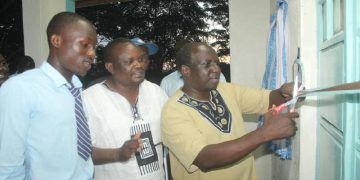 Siaya County Assembly Clerk Felix Olwero (Centre) With Seme Mp James Nyikal At A Past Function.