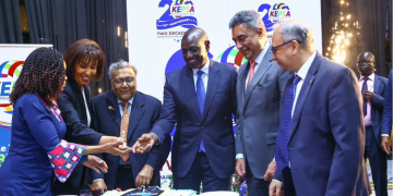 President William Ruto Joins Kepsa Leaders As They Mary 20Th Anniversary In December 2024. Photo/ Pcs