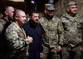 A Photo Of Ukrainian President Volodymyr Zelenskyy And Ukrainian Army Officers Photo/ Volodymyr Zelenskyy X