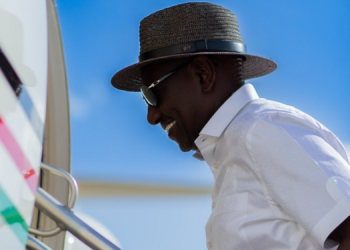 Ruto Jets Out Of The Country