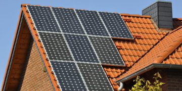 Smart Guide To Buying Solar Panels For Kenyan Homes