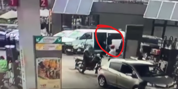 Suspect Caught On Cctv Stealing Azimio Tv Gear