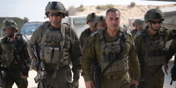 Idf Confirms Opening Fire On Suspects After &Quot;Crossing Yellow Line&Quot; In Gaza Amid Ceasefire