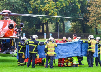Last Moments Of German Mayor Stabbed By &Quot;Multiple Men&Quot; Outside Her House
