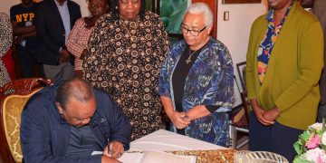 Truth Behind Raila Odinga Not Being Accompanied By Family To India