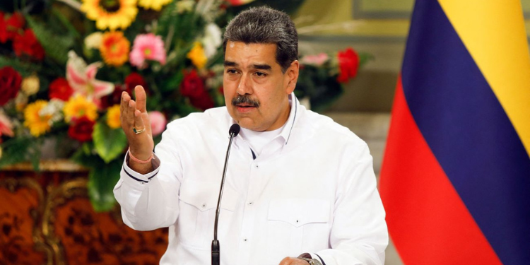 Trump May Launch Attack On Foreign Country Over 300 Billion Barrels Of Oil Trump May Launch Attack On Venezuela Despite Multi-Billion Dollar Offer