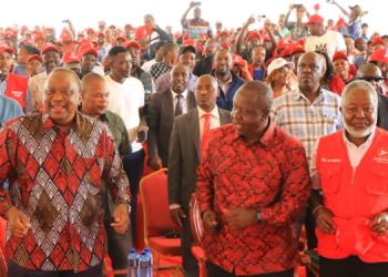 Uhuru Defends Gachagua, Fires Warning To Jubilee Leaders